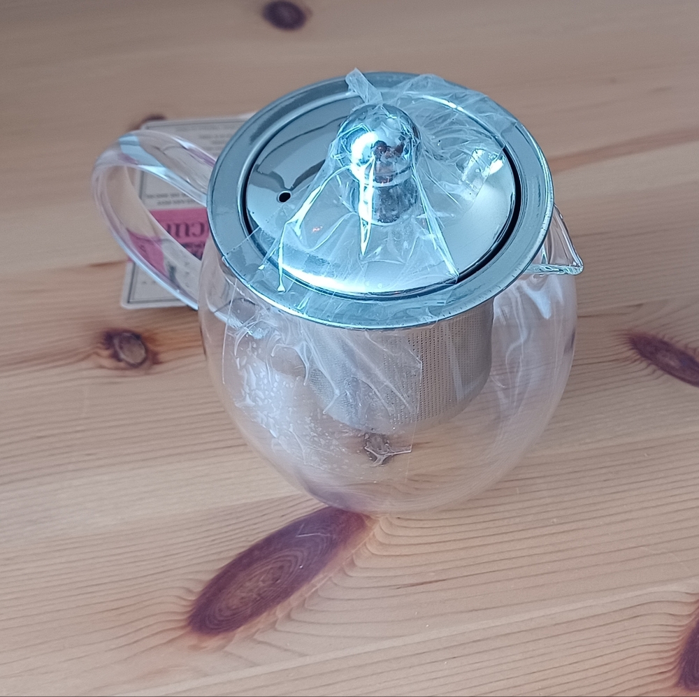 Glass pot